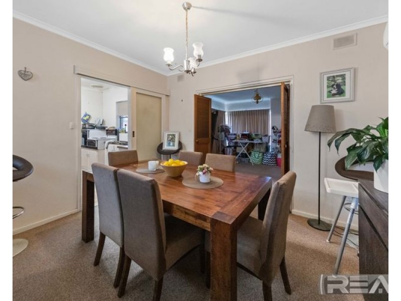 10 Dennis Drive, West Beach SA 5024