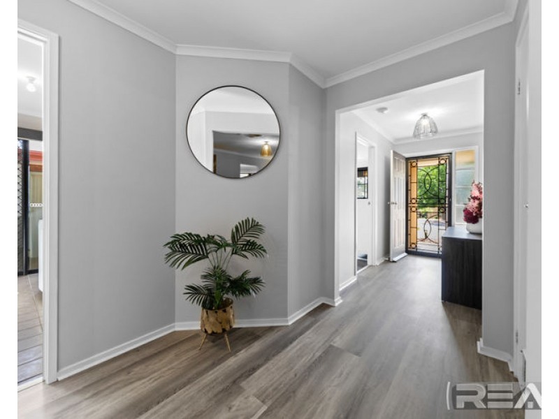 7 Lumsden Court, Evanston Park SA 5116
