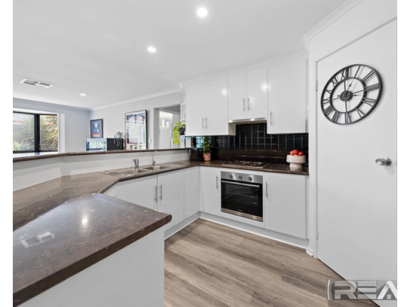 7 Lumsden Court, Evanston Park SA 5116