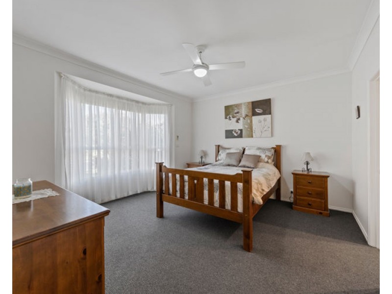 5 Amberwell Terrace, Burton SA 5110