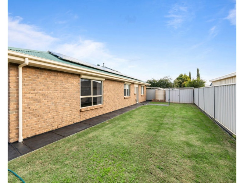 5 Amberwell Terrace, Burton SA 5110