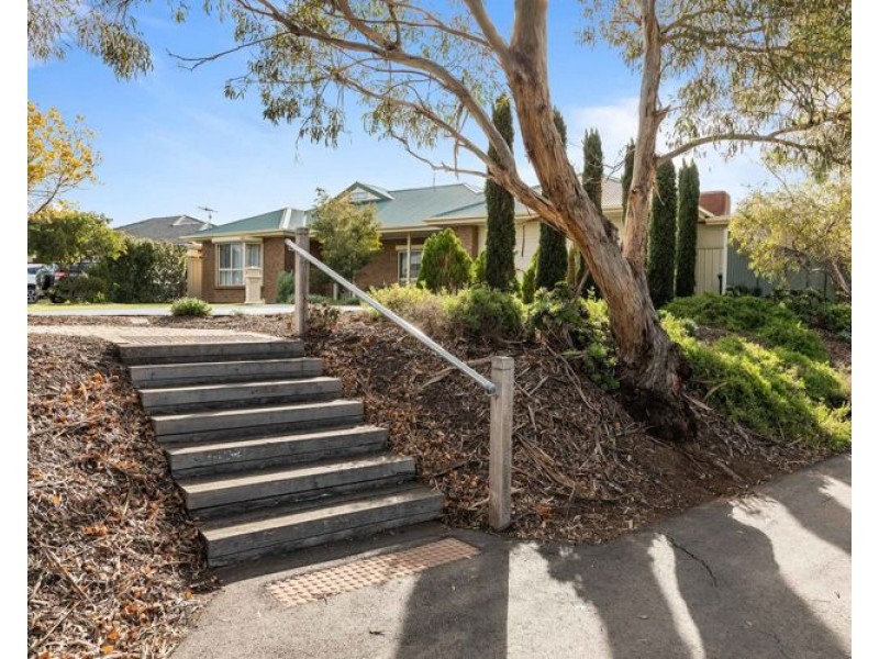 5 Amberwell Terrace, Burton SA 5110