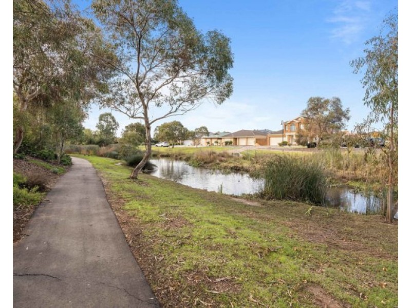 5 Amberwell Terrace, Burton SA 5110