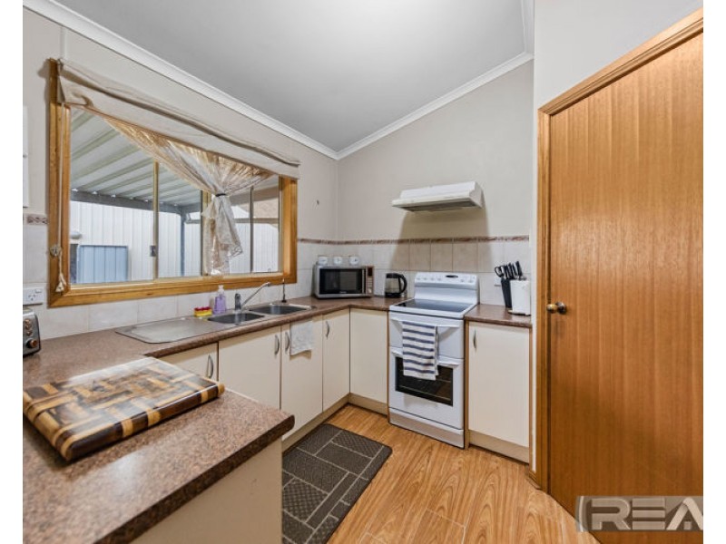 7 Trim Crescent, Evanston Park SA 5116