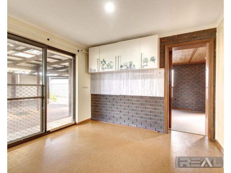15 Edinburgh Street, Murray Bridge SA 5253