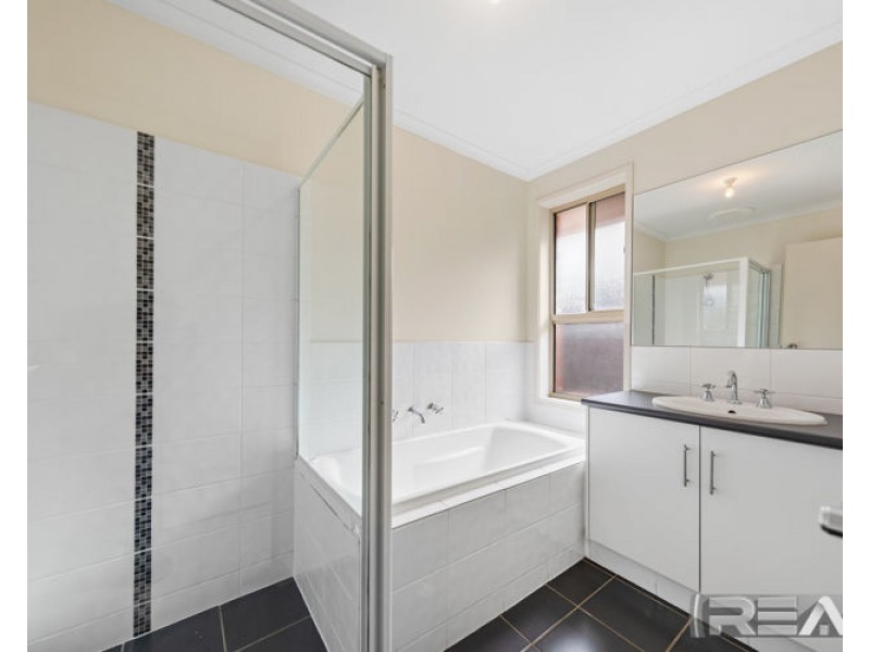 21 St Clair Avenue, Andrews Farm SA 5114