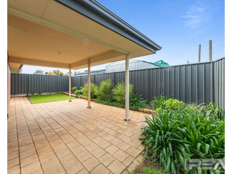 21 St Clair Avenue, Andrews Farm SA 5114