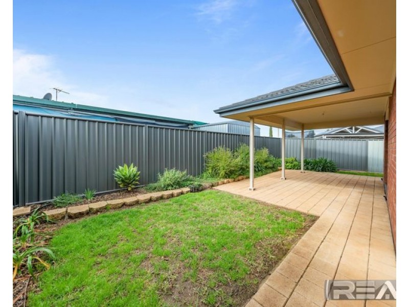 21 St Clair Avenue, Andrews Farm SA 5114