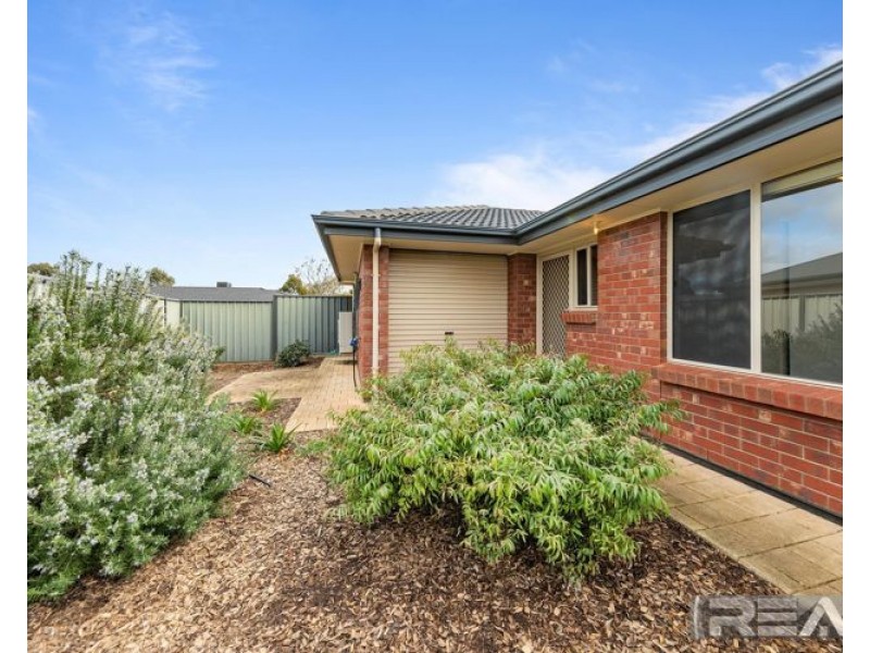 21 St Clair Avenue, Andrews Farm SA 5114