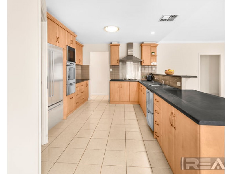 18 Birch Avenue, Salisbury East SA 5109