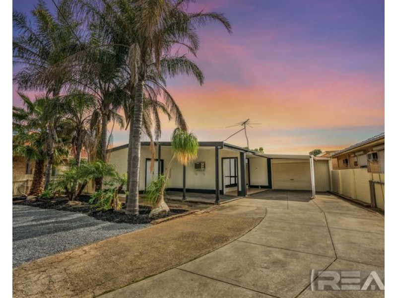 11 Kings Road, Salisbury Downs SA 5108