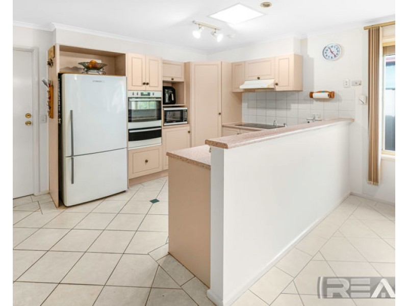 4 Elope Court, Paralowie SA 5108