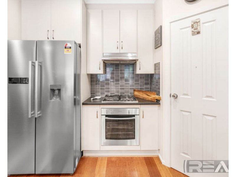 26 Martinique Walk, Mawson Lakes SA 5095