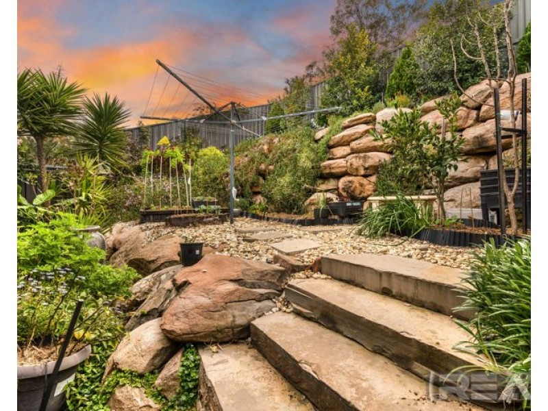 26 Martinique Walk, Mawson Lakes SA 5095