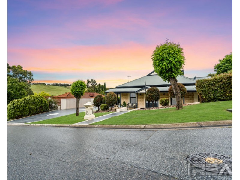 25 Hedgerow Court, Greenwith SA 5125