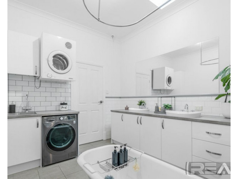 25 Hedgerow Court, Greenwith SA 5125