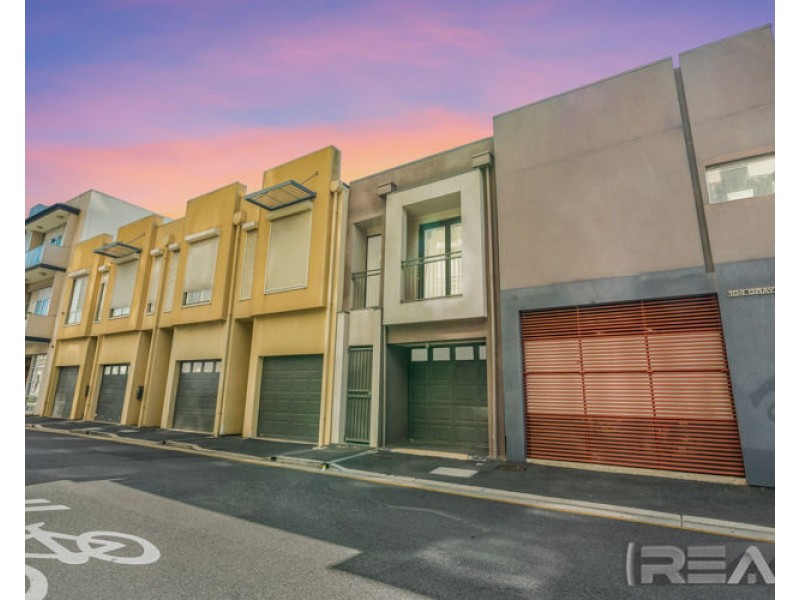 102 Gray Street, Adelaide SA 5000