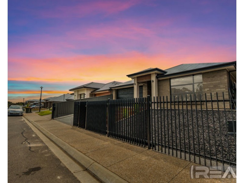 27 Serenity Way, Hillbank SA 5112