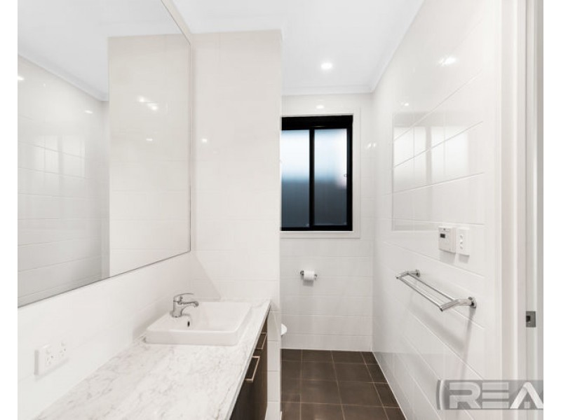 27 Serenity Way, Hillbank SA 5112