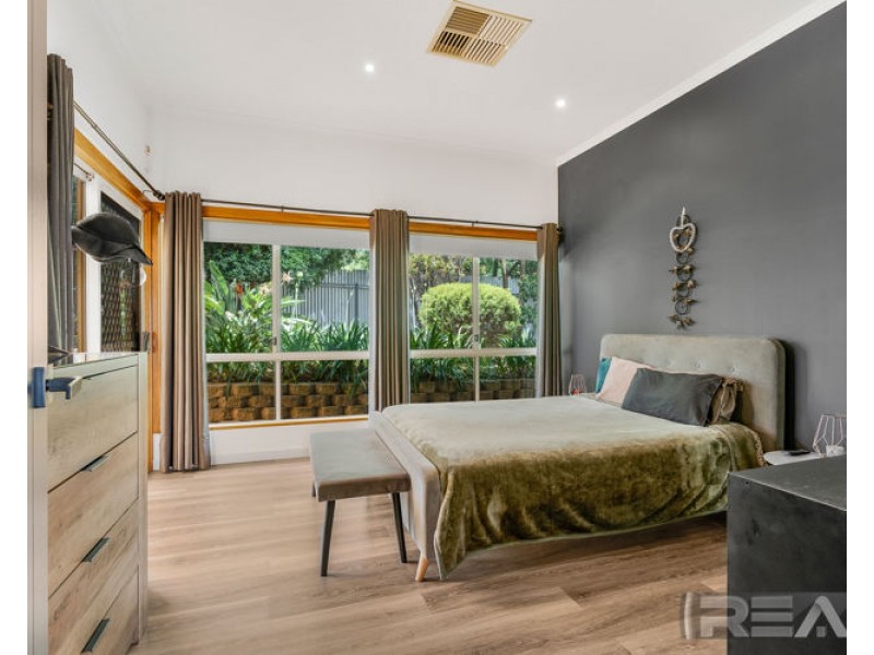 5 Kosmina Crescent, Hillbank SA 5112
