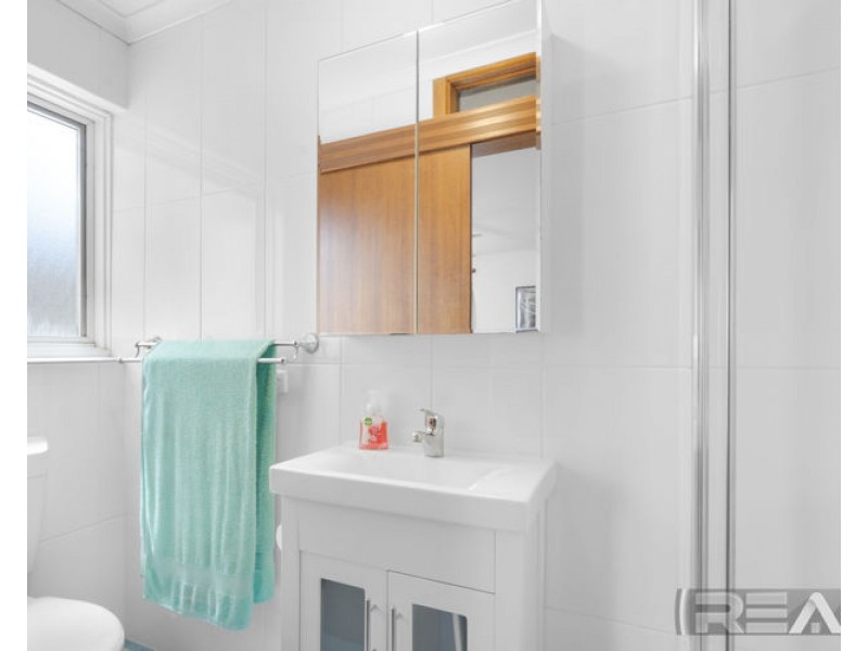 5 Kosmina Crescent, Hillbank SA 5112