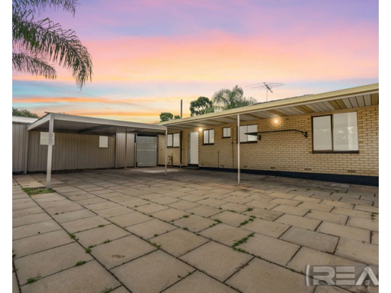 8 Benton Court, Modbury SA 5092