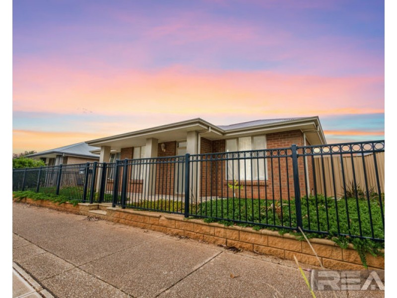 210 Newton Boulevard, Munno Para SA 5115