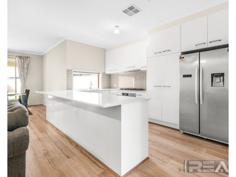 210 Newton Boulevard, Munno Para SA 5115