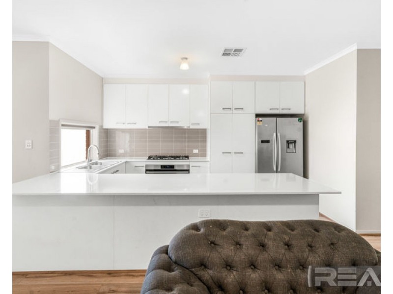 210 Newton Boulevard, Munno Para SA 5115