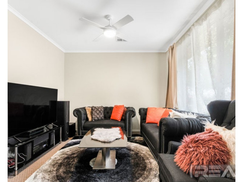 210 Newton Boulevard, Munno Para SA 5115