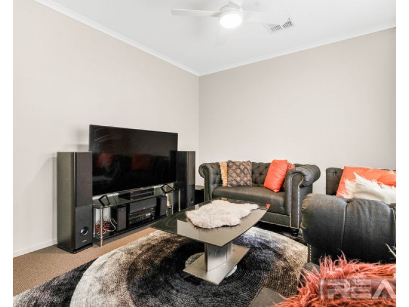 210 Newton Boulevard, Munno Para SA 5115