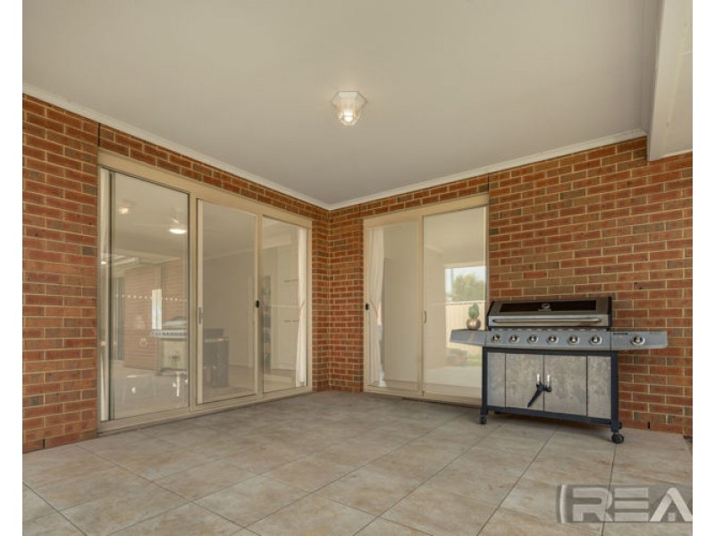 210 Newton Boulevard, Munno Para SA 5115
