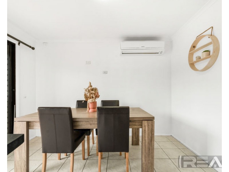 4 Oak Avenue, Burton SA 5110