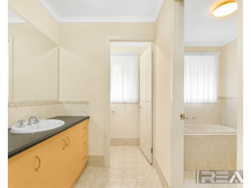 63 Lakeside Drive, Andrews Farm SA 5114