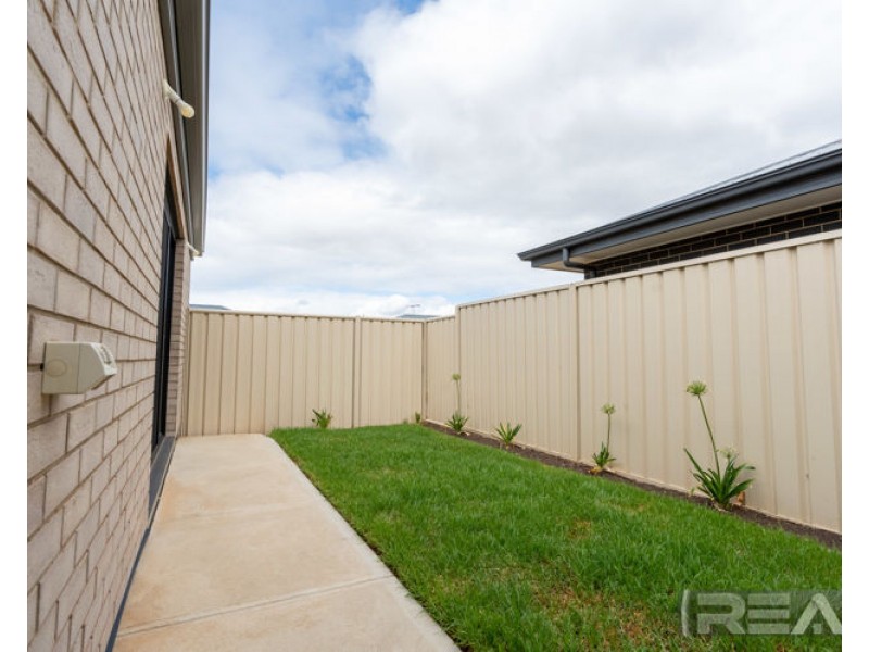 12 Carbone Drive, Munno Para West SA 5115