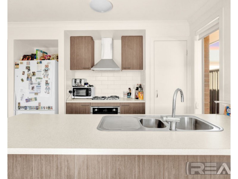 5 Senna Avenue, Andrews Farm SA 5114