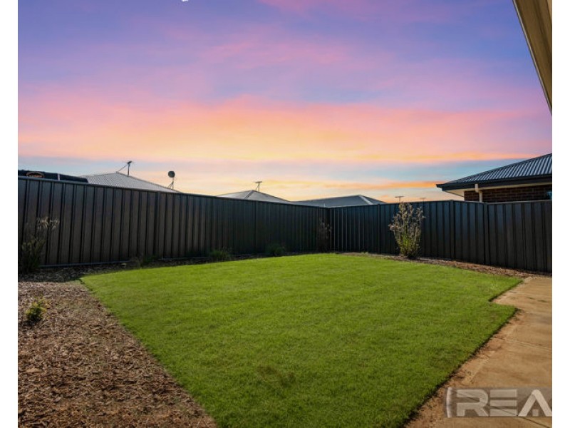 5 Senna Avenue, Andrews Farm SA 5114