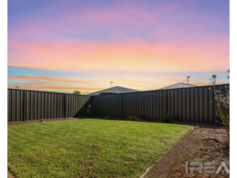 5 Senna Avenue, Andrews Farm SA 5114