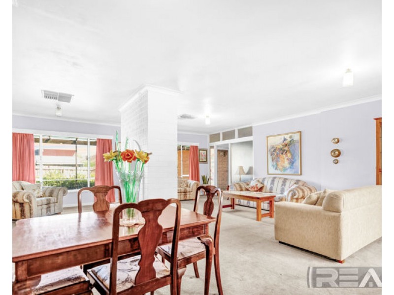 25 Valley Road, Highbury SA 5089