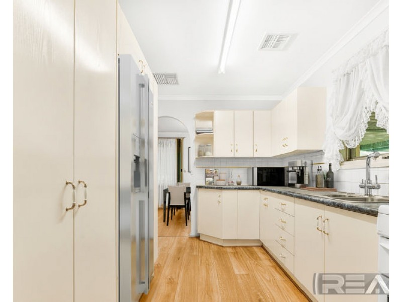 14 McCullogh Street, Elizabeth Downs SA 5113