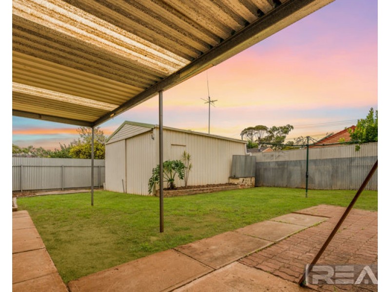 14 McCullogh Street, Elizabeth Downs SA 5113