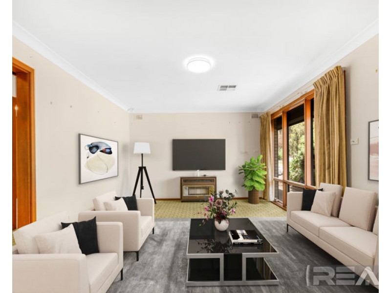 130 McIntyre Road, Gulfview Heights SA 5096