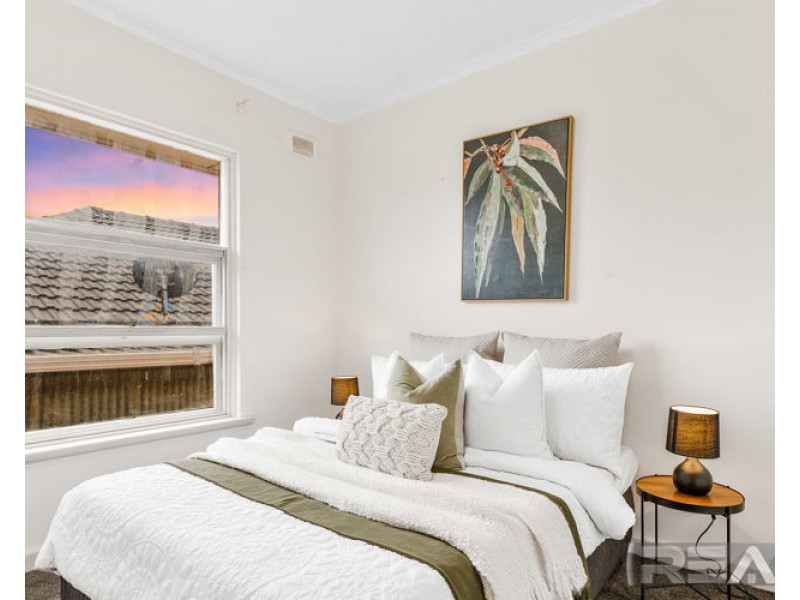 33 Opal Road, Morphett Vale SA 5162