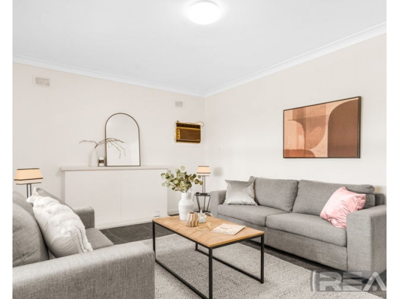 33 Opal Road, Morphett Vale SA 5162