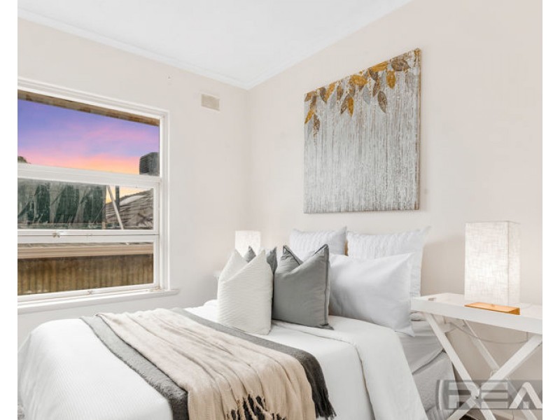 33 Opal Road, Morphett Vale SA 5162