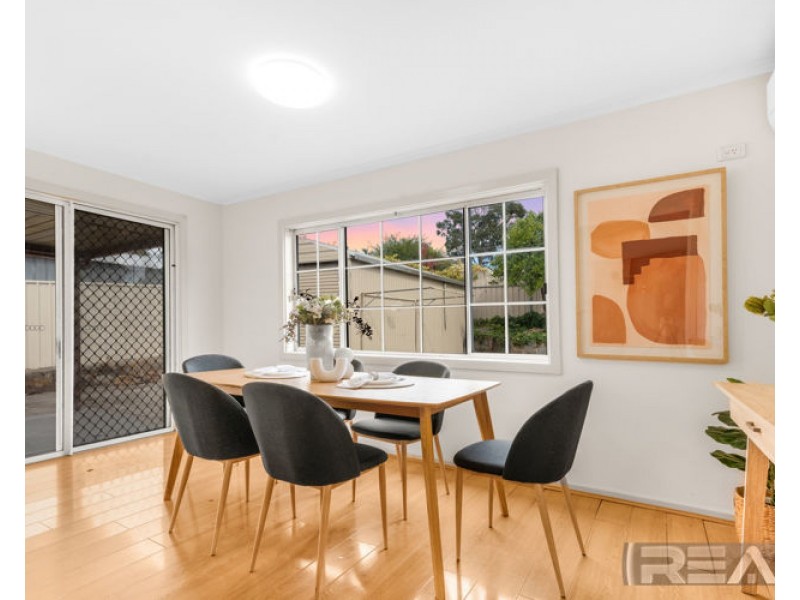 33 Opal Road, Morphett Vale SA 5162