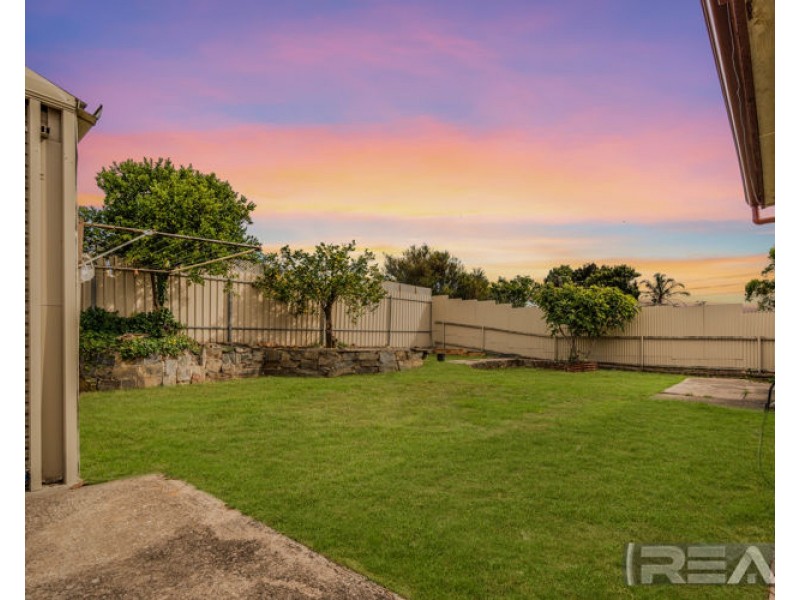 33 Opal Road, Morphett Vale SA 5162