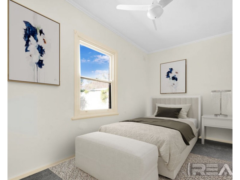 18 Bloomfield Crescent, Elizabeth Downs SA 5113