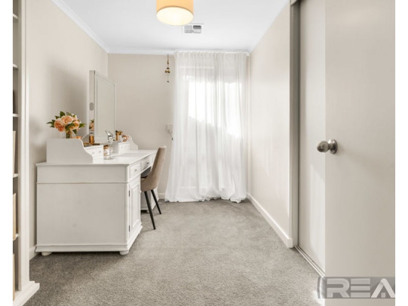 11 Crouchen Court, Wynn Vale SA 5127