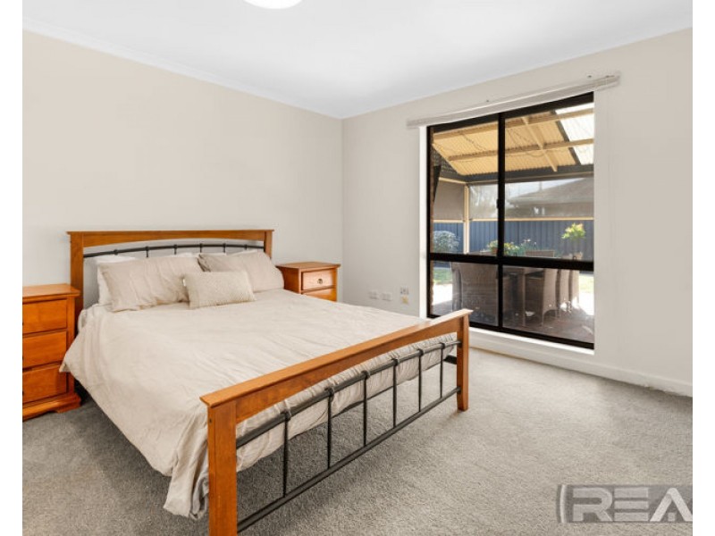 11 Crouchen Court, Wynn Vale SA 5127